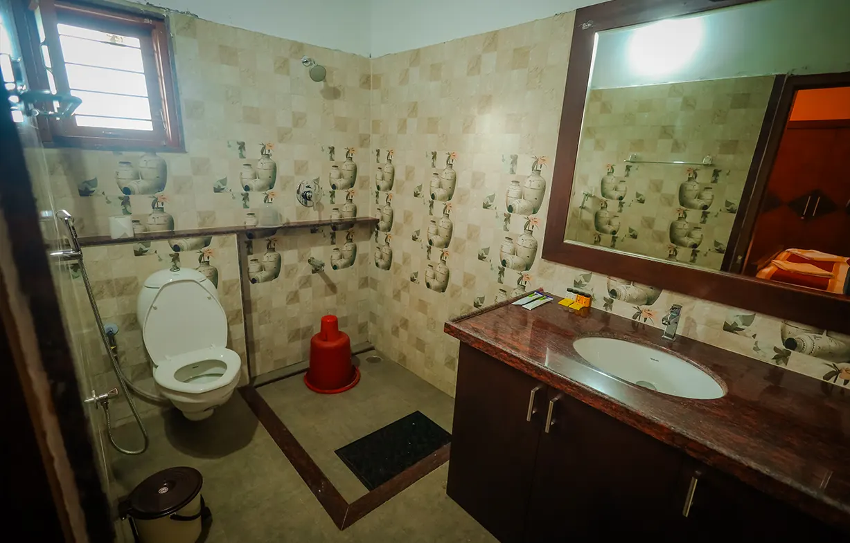 2bhk 6